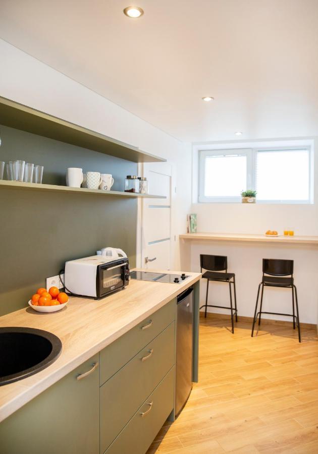 Groundfloor Apartment On The Green Hill Kaunas Exterior foto
